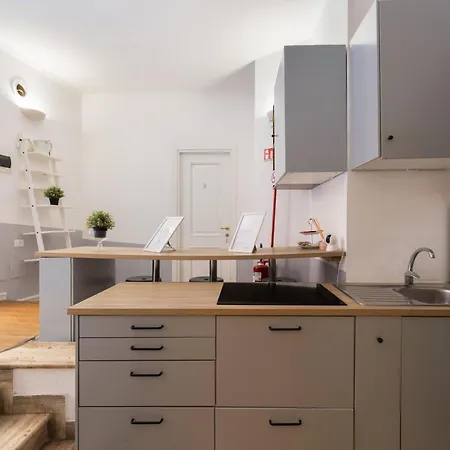 게스트하우스 Cimarra 14-15 - 4*